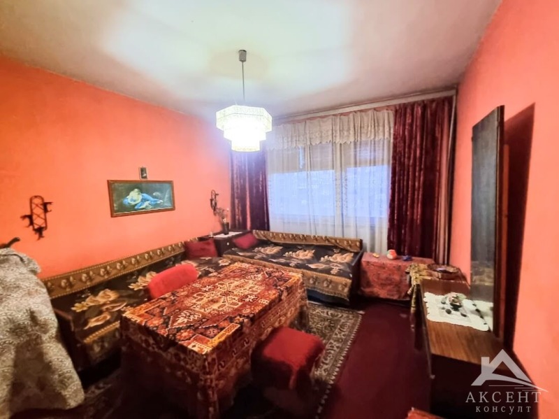 Продава 4-СТАЕН, гр. Перник, Изток, снимка 11 - Апартаменти - 52923291