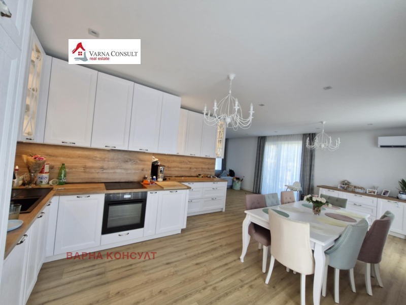 Продава  Къща град Варна , Изгрев , 180 кв.м | 53237238 - изображение [4]