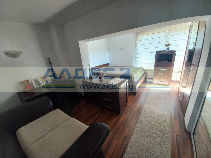 Til salg  Hus Sofia , Bankya , 241 kvm | 24473146 - billede [10]