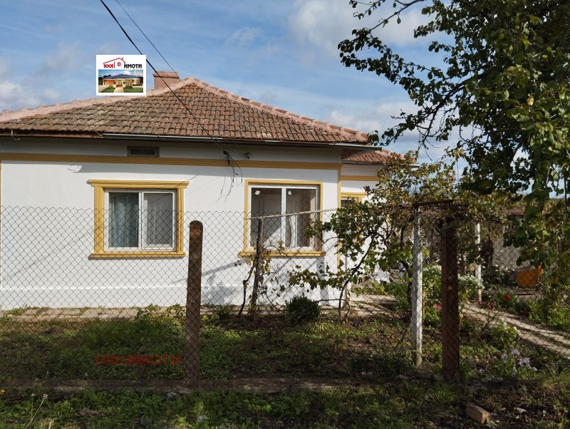 Продава КЪЩА, с. Писарово, област Добрич, снимка 12 - Къщи - 52665537