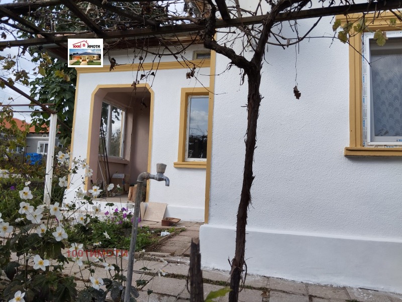 Продава КЪЩА, с. Писарово, област Добрич, снимка 10 - Къщи - 52665537