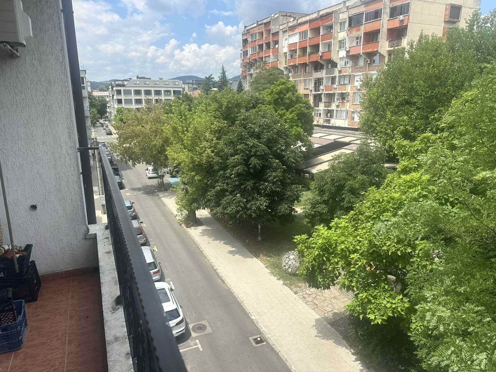 Продава 3-СТАЕН, гр. Кърджали, Център, снимка 11 - Апартаменти - 55273756