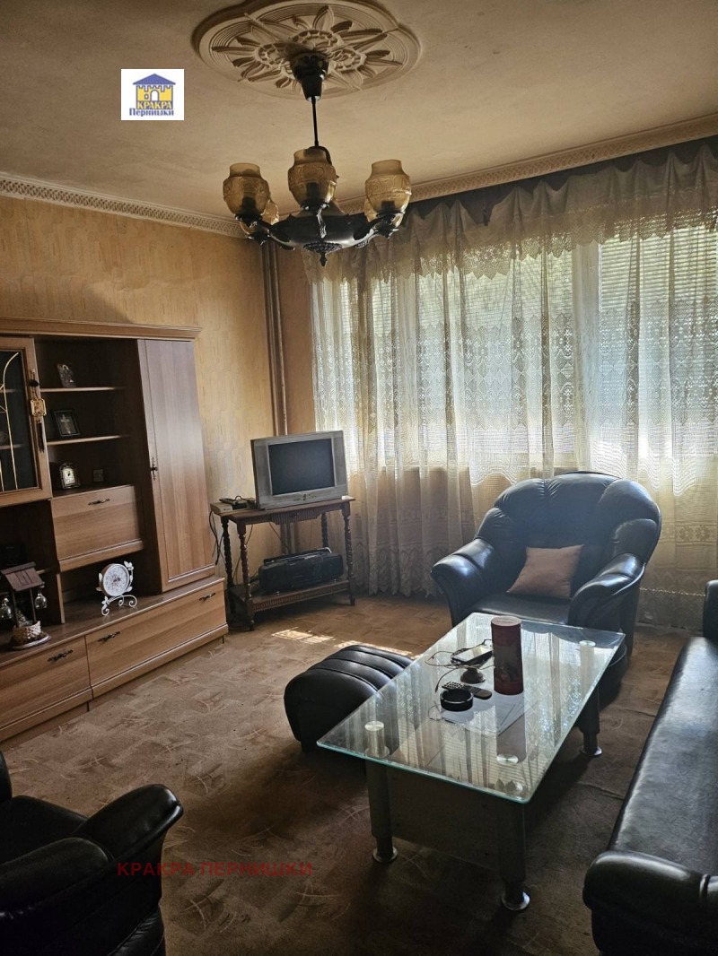 Na prodej  1 ložnice Pernik , Centar , 70 m2 | 31000041