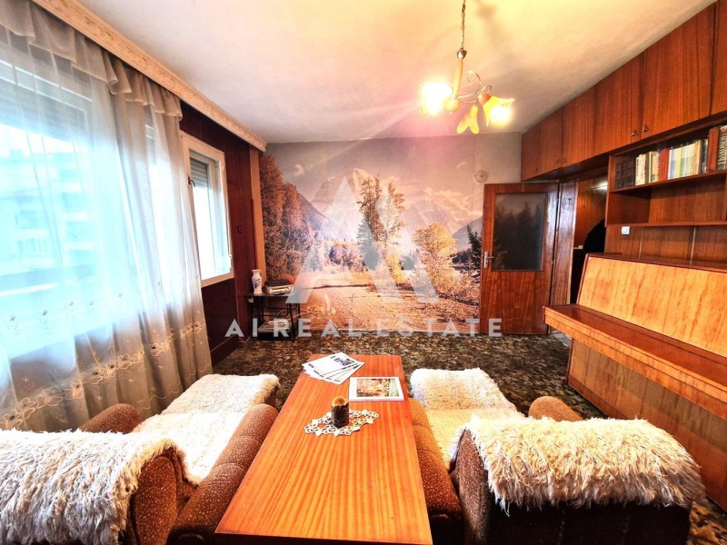 Продава 4-СТАЕН, гр. Плевен, Широк център, снимка 6 - Апартаменти - 53008623