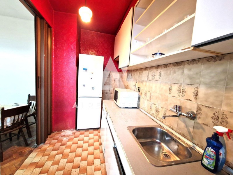 Продава 4-СТАЕН, гр. Плевен, Широк център, снимка 4 - Апартаменти - 53008623