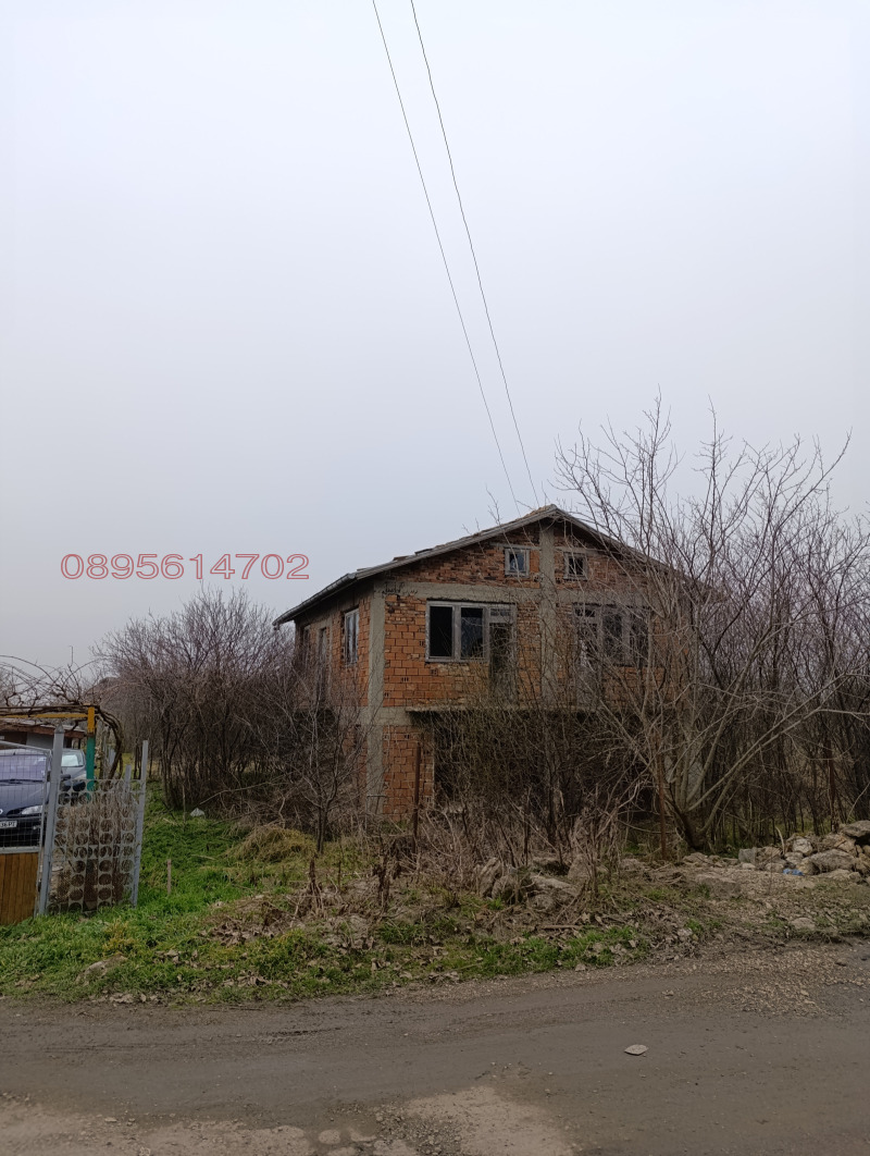 Продава КЪЩА, с. Стожер, област Добрич, снимка 2 - Къщи - 52781649