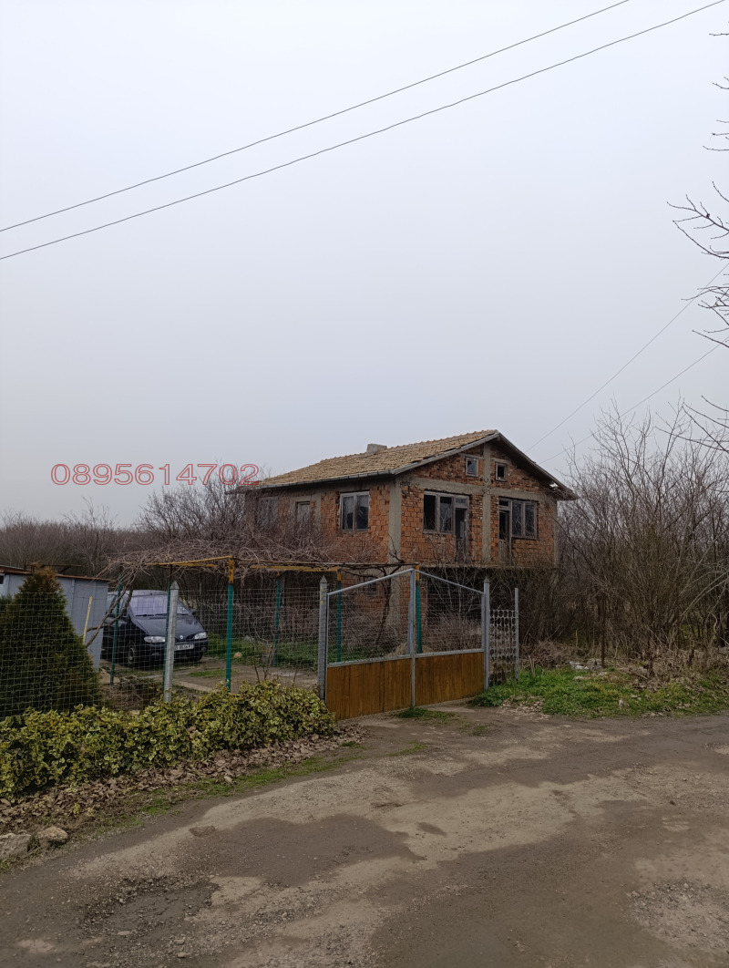 Продава КЪЩА, с. Стожер, област Добрич