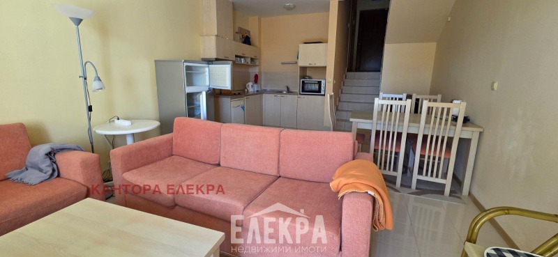 Продава КЪЩА, с. Рогачево, област Добрич, снимка 5 - Къщи - 53230443