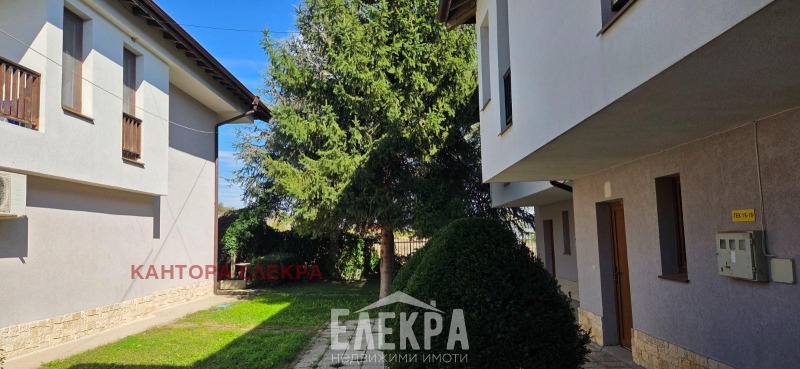 Продава КЪЩА, с. Рогачево, област Добрич, снимка 3 - Къщи - 53230443