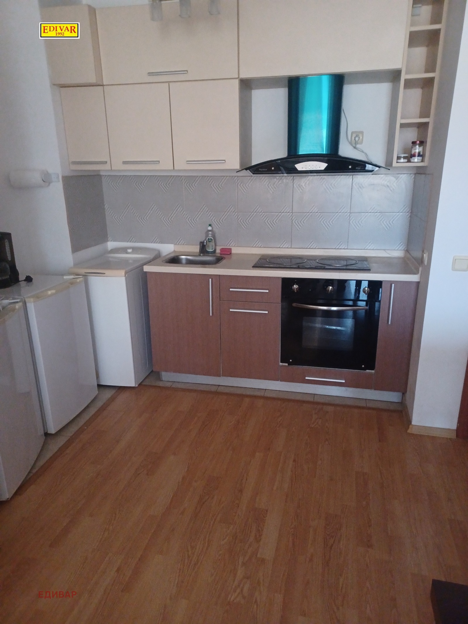 Продава 2-СТАЕН, гр. Каварна, област Добрич, снимка 2 - Апартаменти - 52509408