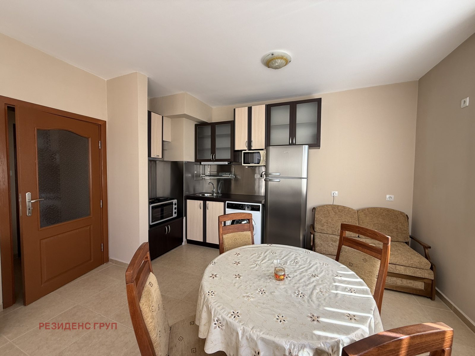 Продава 2-СТАЕН, гр. Поморие, област Бургас, снимка 2 - Апартаменти - 56165073