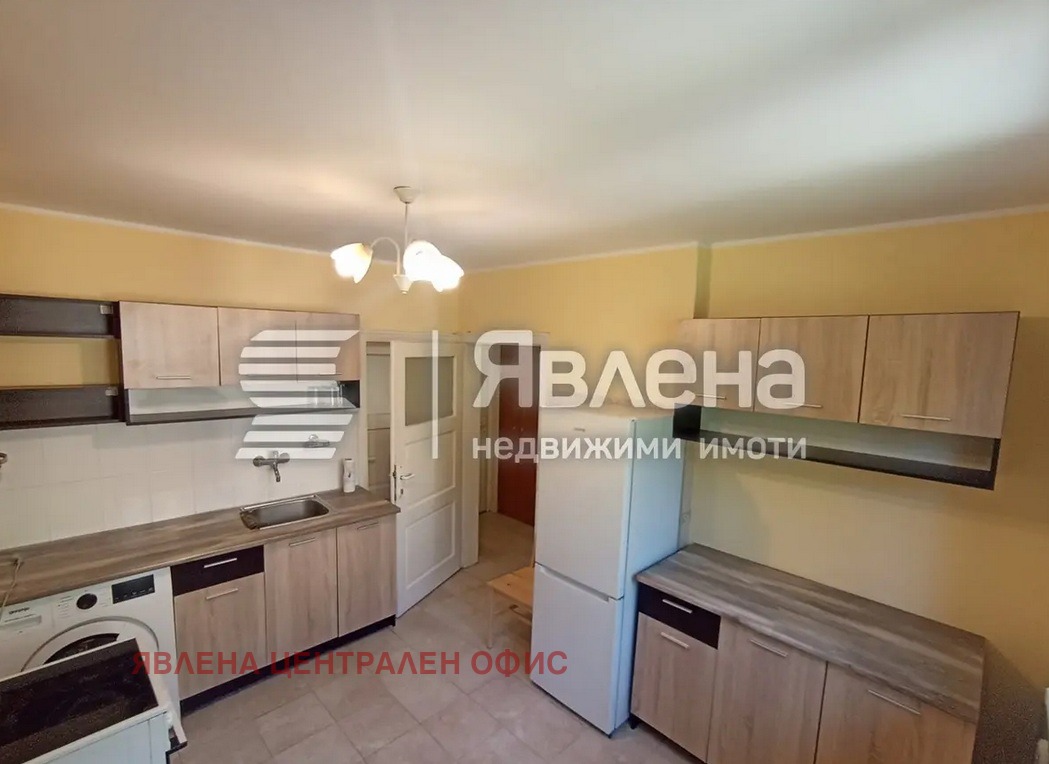 Продава 4-СТАЕН, гр. София, Център, снимка 2 - Апартаменти - 53808714