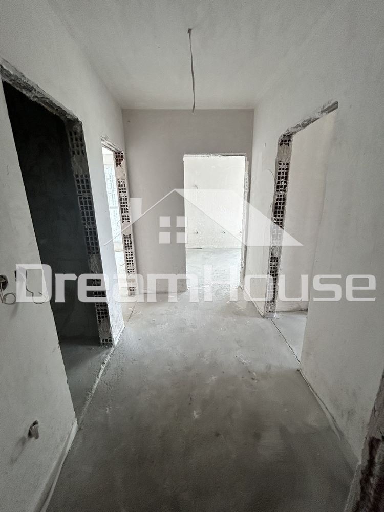 En venta  2 dormitorios Plovdiv , Yuzhen , 97 metros cuadrados | 46235222 - imagen [6]