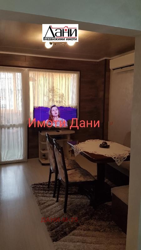 Продава МНОГОСТАЕН, гр. Шумен, 5-ти полк, снимка 8 - Aпартаменти - 49547852