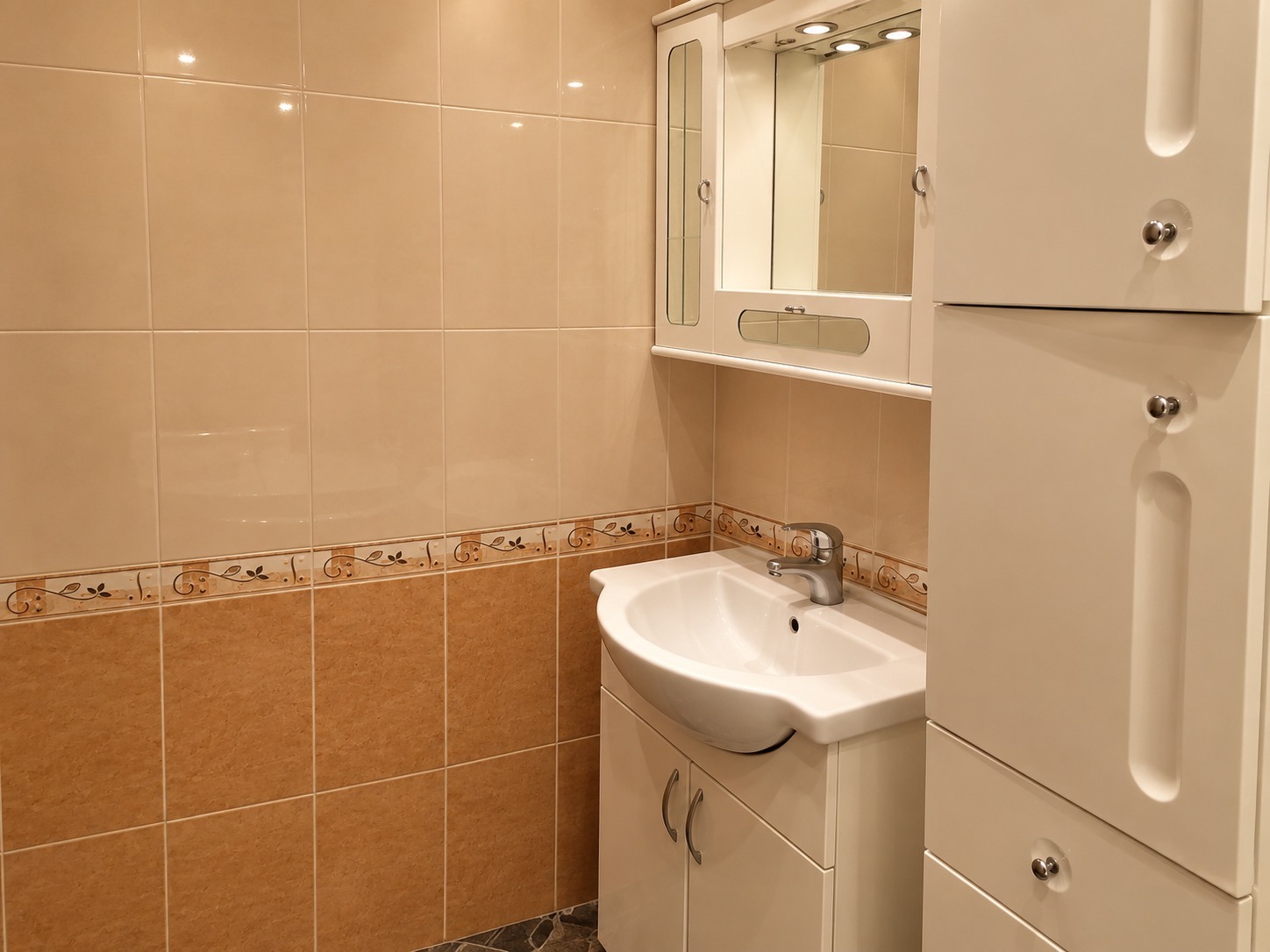 Продава 3-СТАЕН, гр. София, Център, снимка 11 - Апартаменти - 56344931
