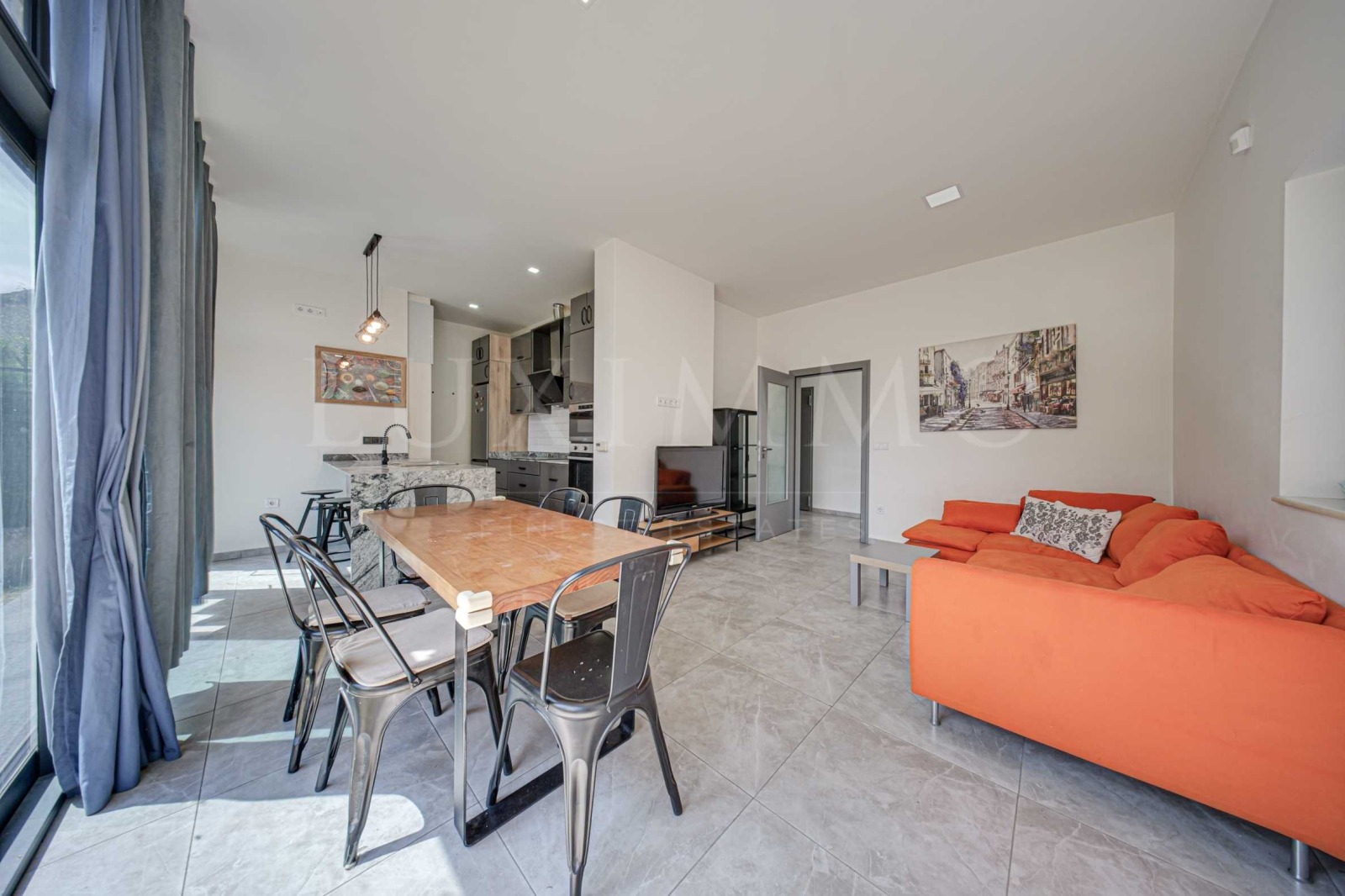 Продава КЪЩА, гр. София, Витоша, снимка 2 - Къщи - 52606033