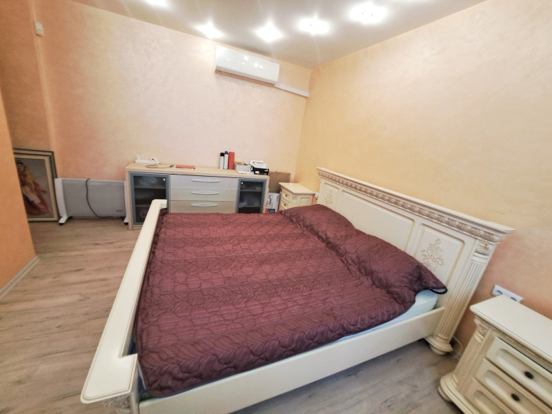 Продава 3-СТАЕН, гр. Варна, м-т Долна Трака, снимка 4 - Aпартаменти - 47298420