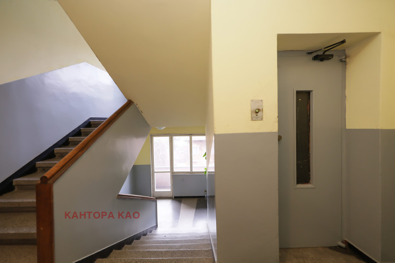 Продава 3-СТАЕН, гр. София, Гоце Делчев, снимка 15 - Апартаменти - 53118776