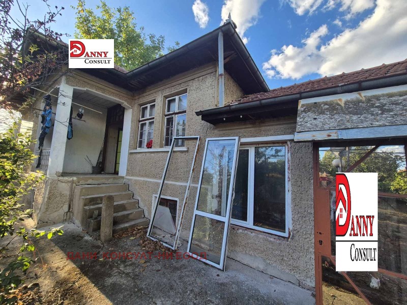 Na prodej  Dům oblast Veliko Tarnovo , Polikraište , 180 m2 | 27517656