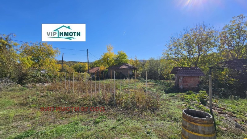 Продава КЪЩА, с. Горно Павликене, област Ловеч, снимка 5 - Къщи - 52224498