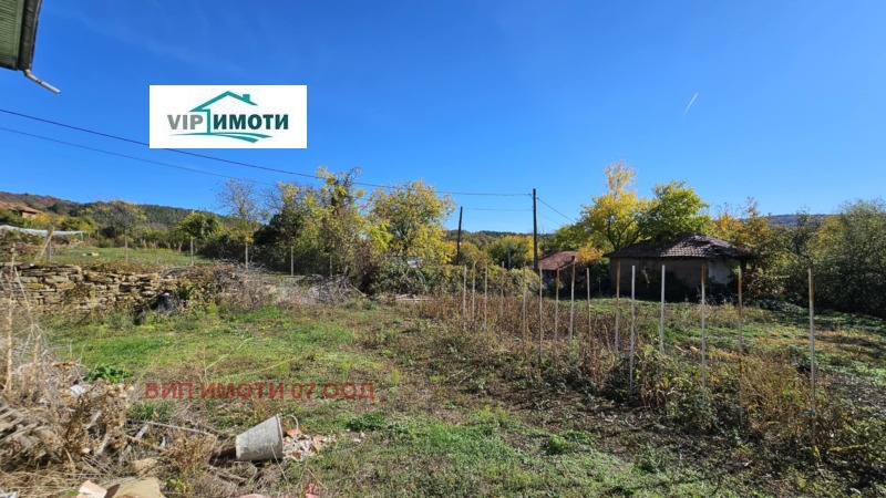 Продава КЪЩА, с. Горно Павликене, област Ловеч, снимка 6 - Къщи - 52224498