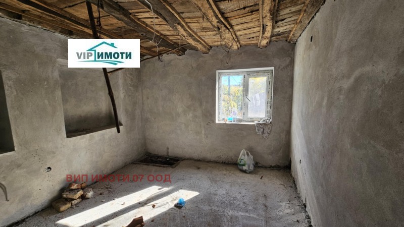 Продава КЪЩА, с. Горно Павликене, област Ловеч, снимка 7 - Къщи - 52224498