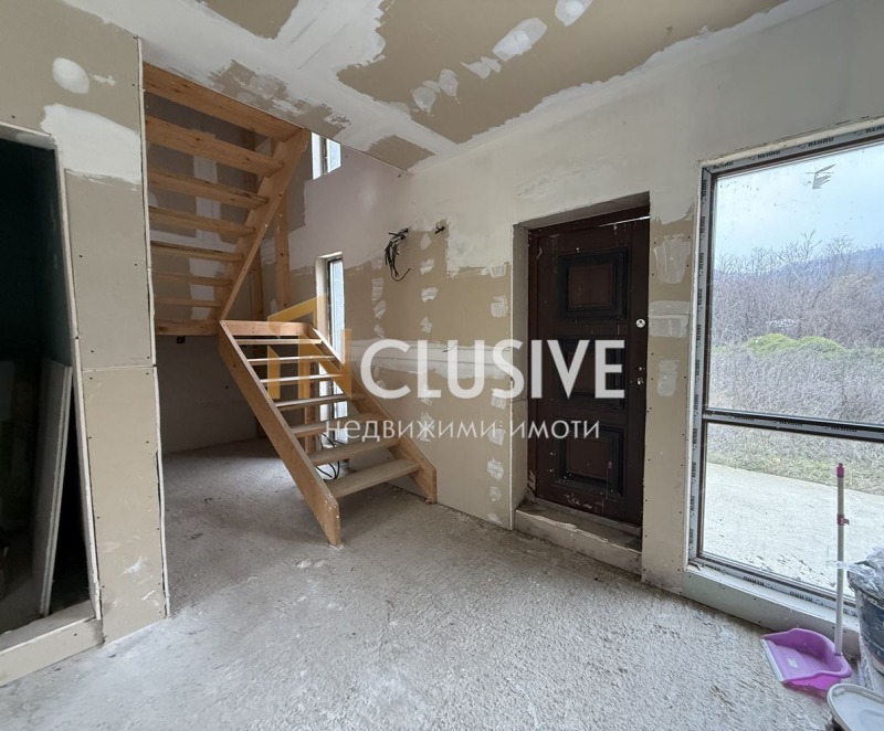 Продава КЪЩА, гр. Варна, м-т Балам Дере