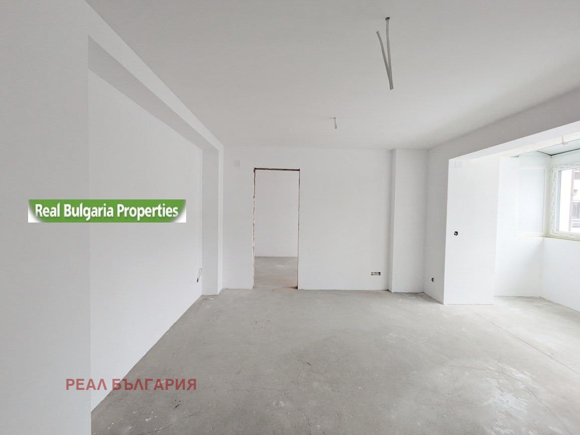 Продава 2-СТАЕН, гр. Русе, Широк център, снимка 2 - Апартаменти - 56008310
