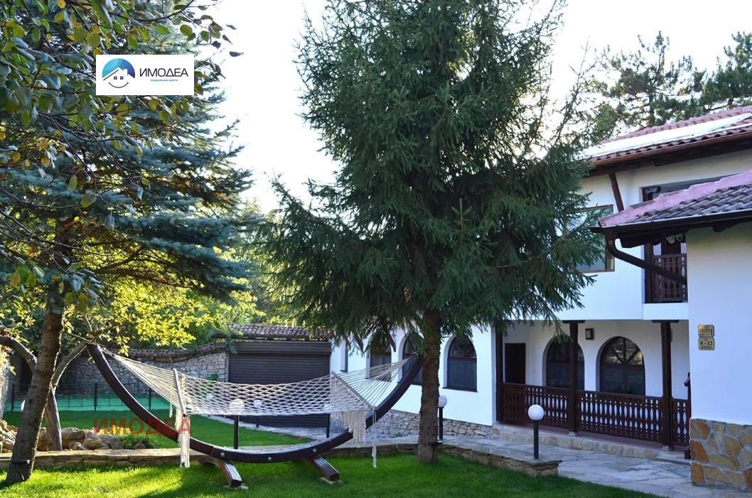 Продава ХОТЕЛ, с. Арбанаси, област Велико Търново, снимка 2 - Хотели - 51069373