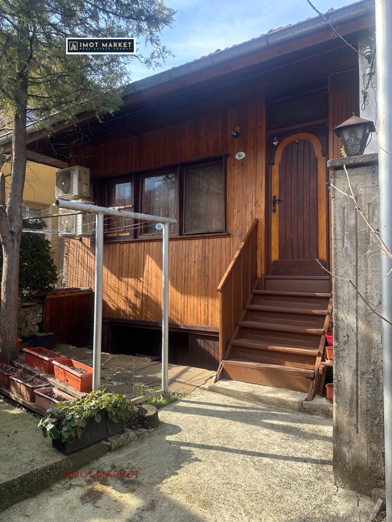 Продава КЪЩА в град Враца, Център - 42 кв.м / При запитване, ИМОТ МАРКЕТ