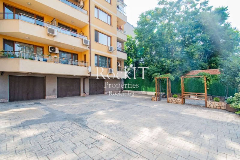 Myytävänä  1 makuuhuone Sofia , Hadži Dimitar , 81 neliömetriä | 42174576 - kuva [12]