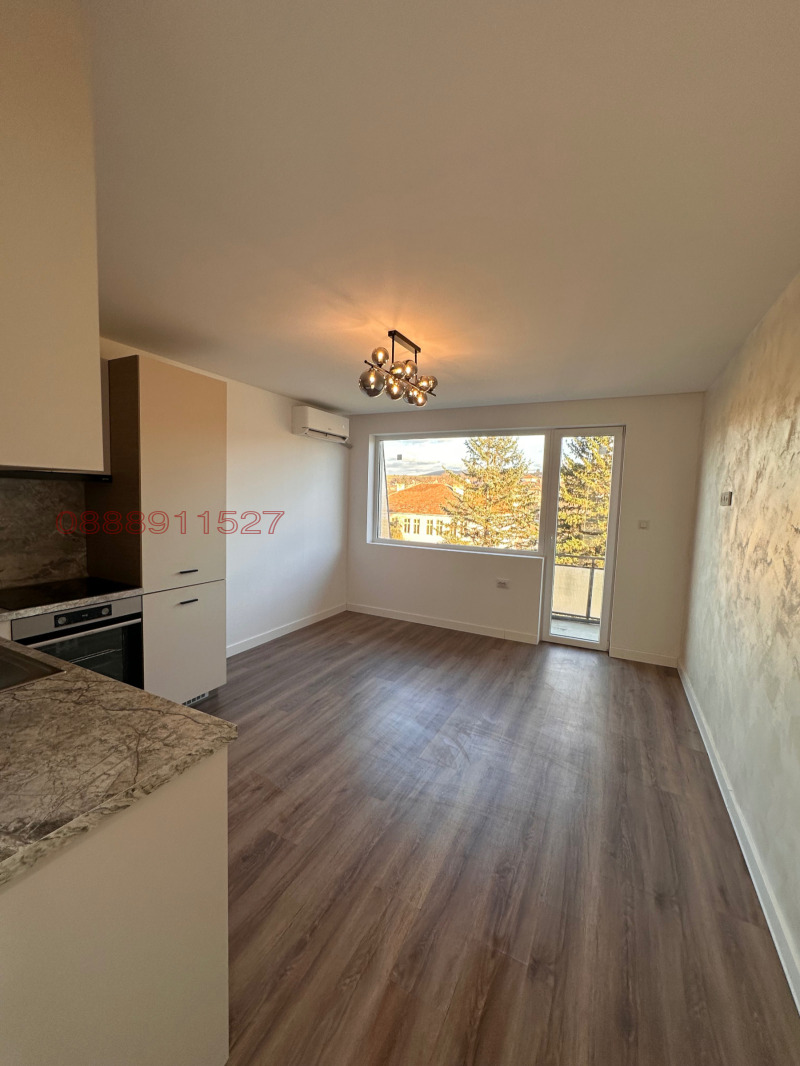 Продава 3-СТАЕН, гр. Земен, област Перник, снимка 3 - Апартаменти - 52785215