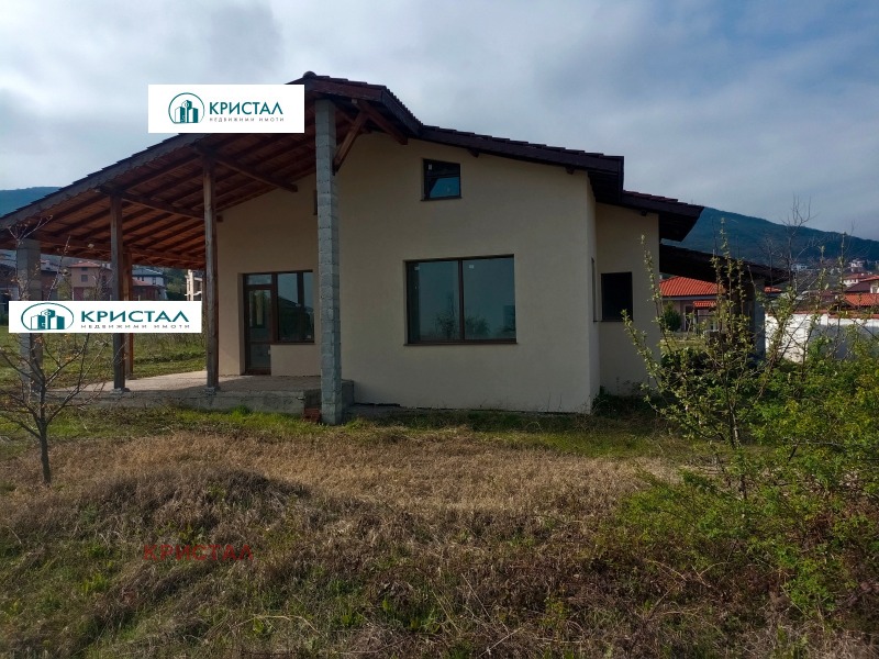 Продава КЪЩА, с. Марково, област Пловдив, снимка 3 - Къщи - 52555827