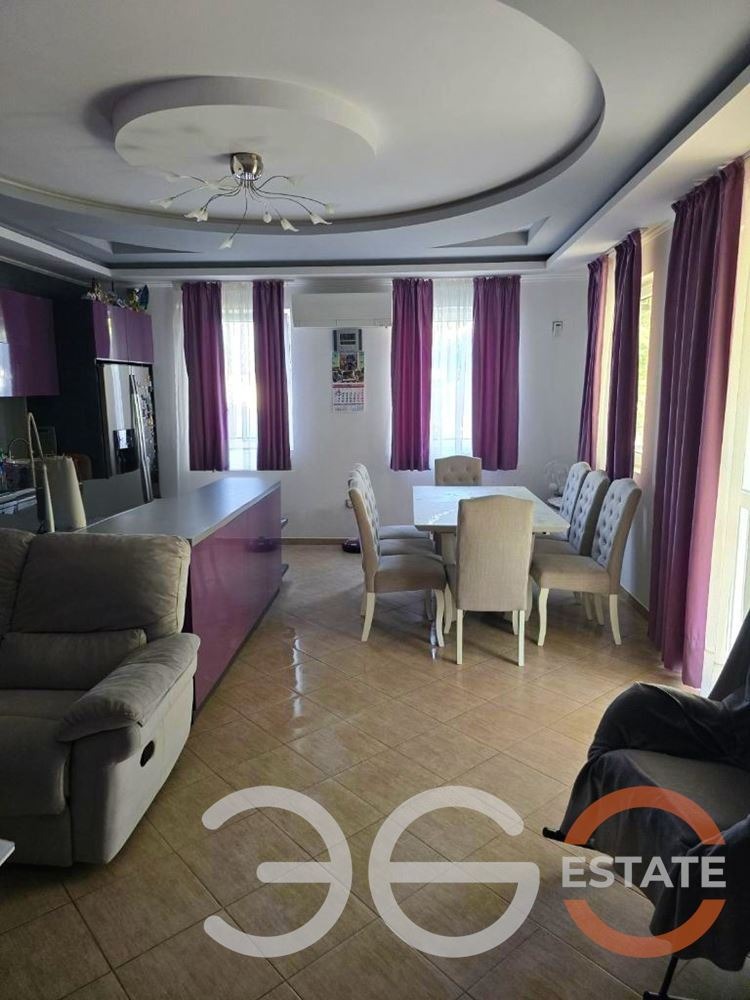 Продава КЪЩА, гр. Белослав, област Варна, снимка 2 - Къщи - 56270032