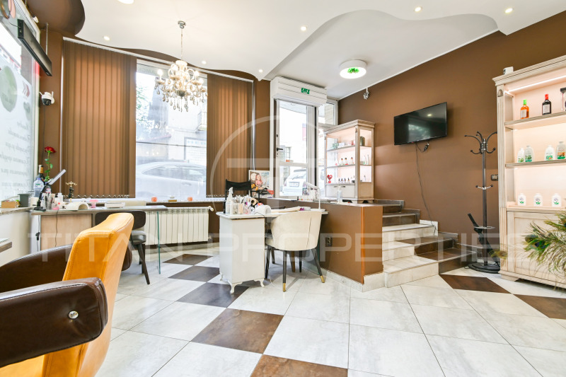 Til salg  Butik Sofia , Tsentar , 87 kvm | 77637300