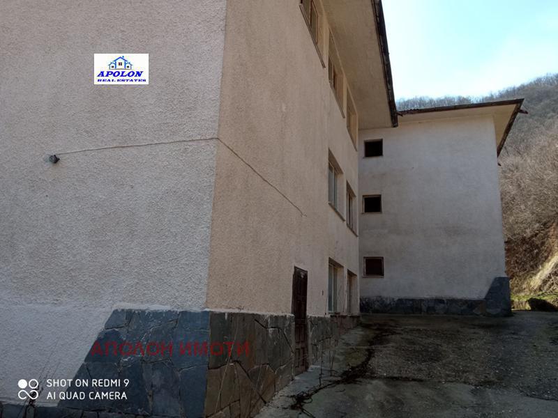 Na prodej  Hotel oblast Plovdiv , Kričim , 3100 m2 | 15270754 - obraz [2]