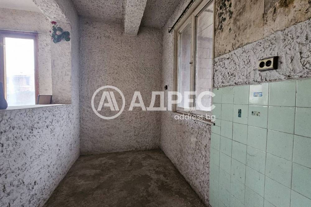 Продава ЕТАЖ ОТ КЪЩА, гр. София, с. Доброславци, снимка 4 - Етаж от къща - 54847884