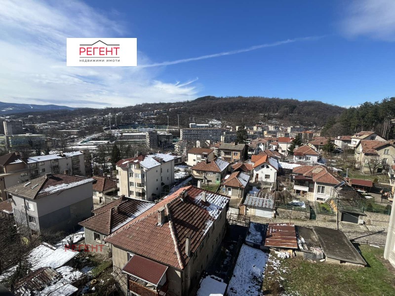 Продава 3-СТАЕН в град Габрово, Център - 86 кв.м / 90 000 € » 176 024.70 лв., РЕГЕНТ