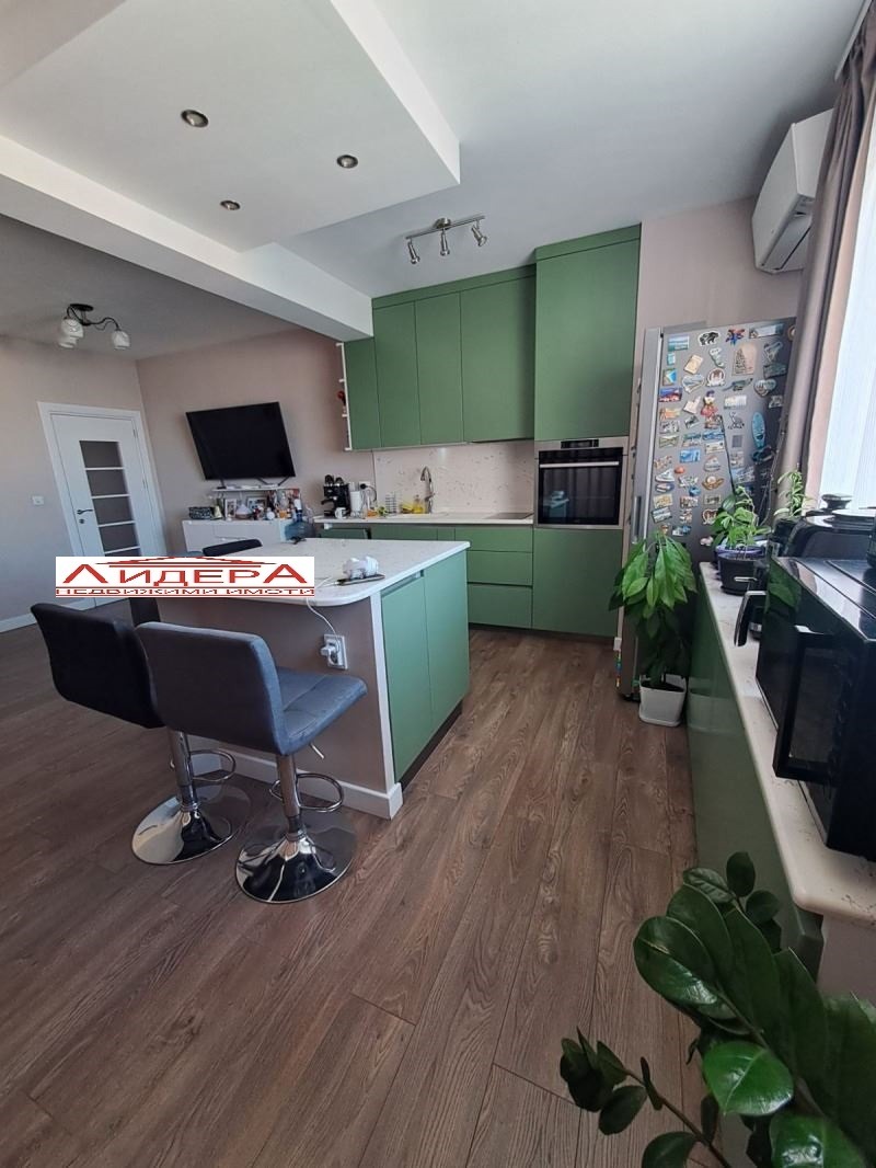 Te koop  2 slaapkamers Plovdiv , Vastanitsjeski , 104 m² | 47837648 - afbeelding [5]