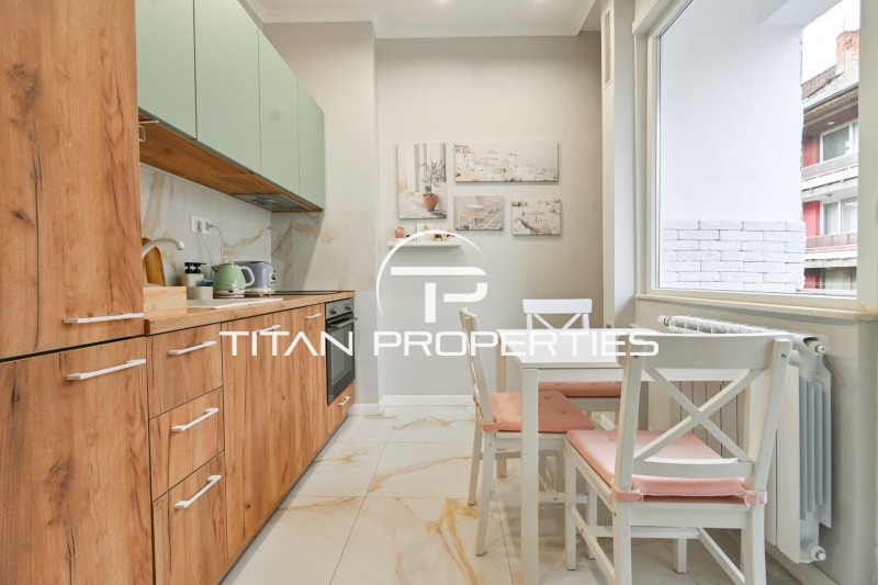 Продава МНОГОСТАЕН, гр. София, Център, снимка 7 - Апартаменти - 53022235