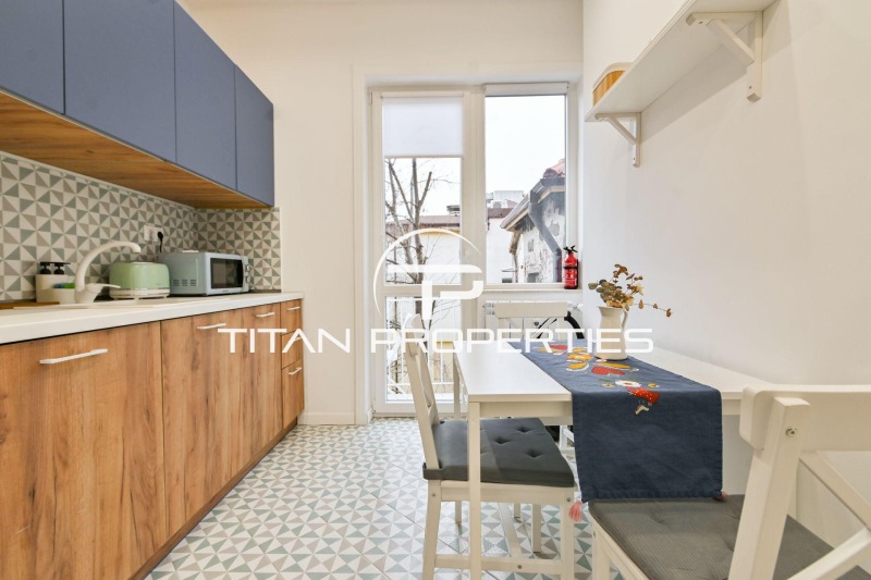 Продава МНОГОСТАЕН, гр. София, Център, снимка 15 - Апартаменти - 53022235