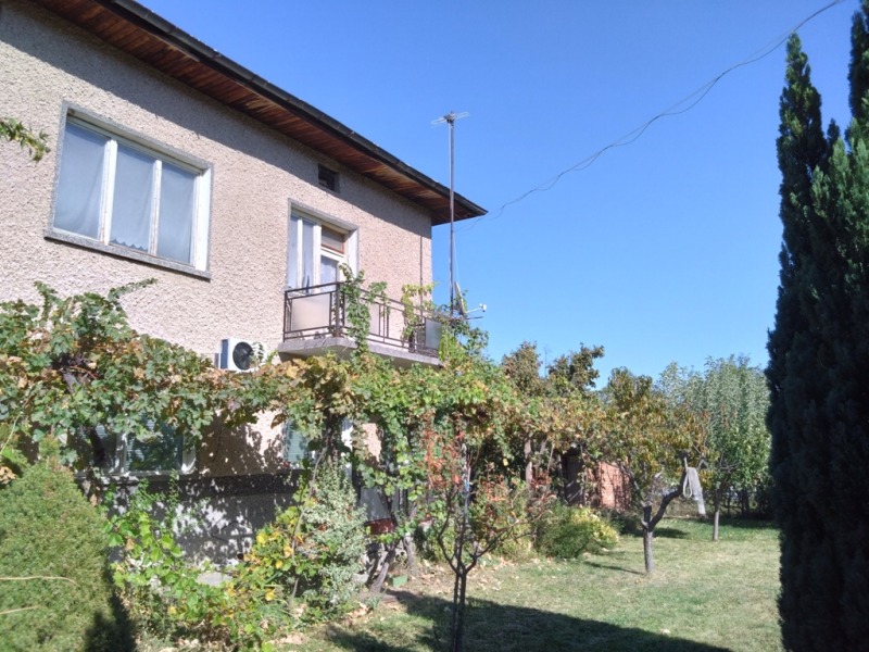 Te koop  Huis regio Pazardzjik , Belovo , 234 m² | 74010955 - afbeelding [2]