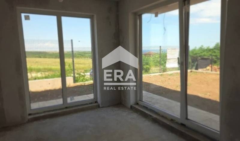 Продава КЪЩА, гр. Варна, Изгрев, снимка 3 - Къщи - 52814382