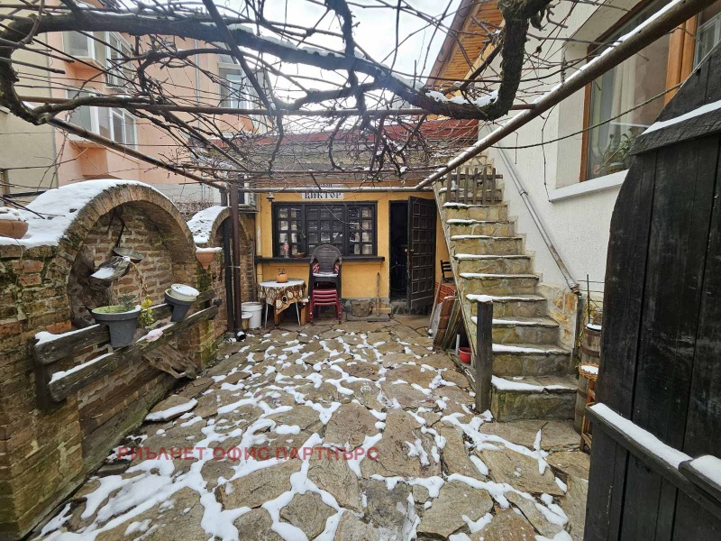 Продава КЪЩА, гр. София, Лозенец, снимка 3 - Къщи - 53166041