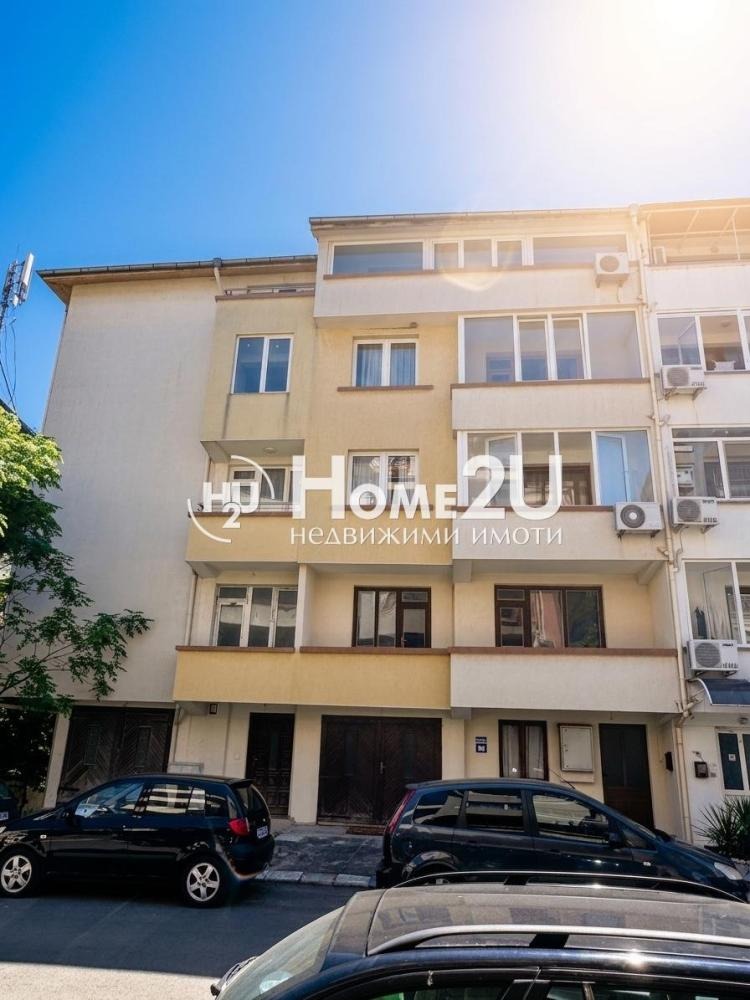 Продава КЪЩА, гр. Бургас, Свобода