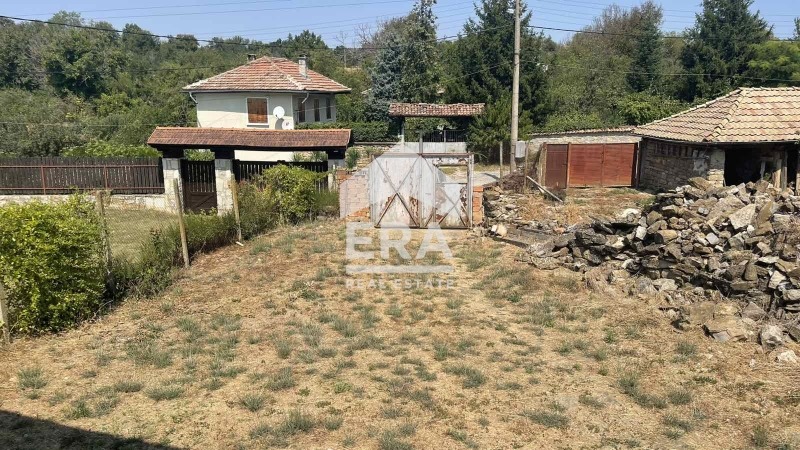 Продава КЪЩА, с. Ветринци, област Велико Търново, снимка 7 - Къщи - 56314311