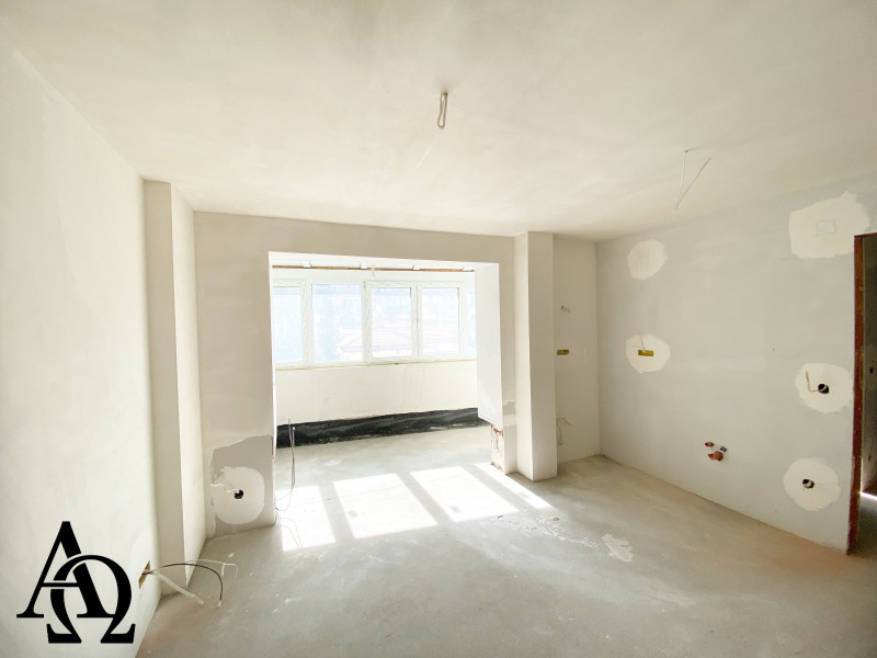 Продава 2-СТАЕН в град Русе, Широк център - 62 кв.м / 81 500 € » 159 400.15 лв., ИМОТИ АЛФА И ОМЕГА