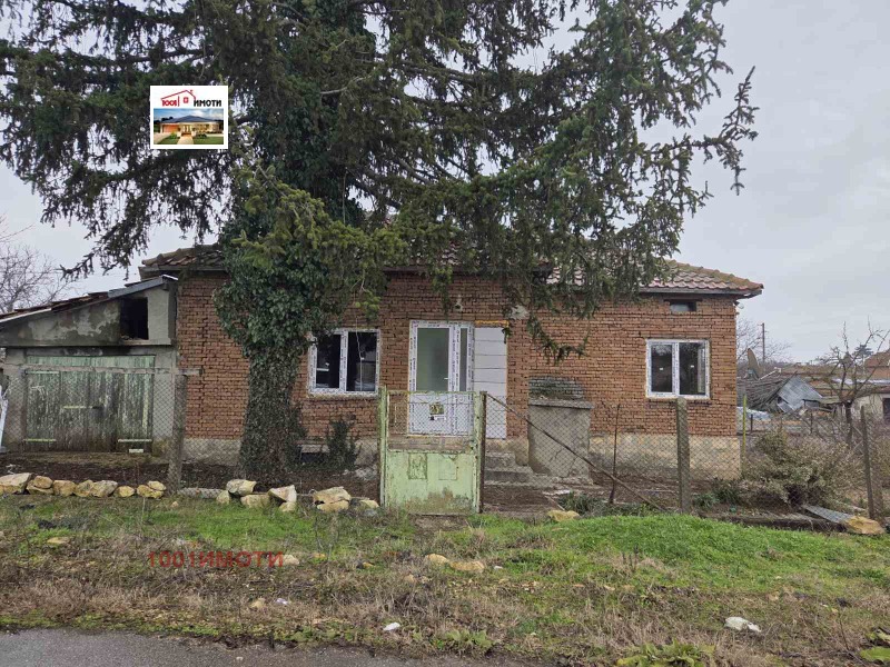 Продава КЪЩА в област Добрич, с. Карапелит - 100 кв.м / 33 000 € » 64 542.39 лв., 1001ИМОТИ