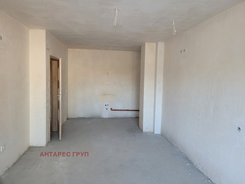 En venta  1 dormitorio Plovdiv , Zapaden , 74 metros cuadrados | 57370536 - imagen [4]