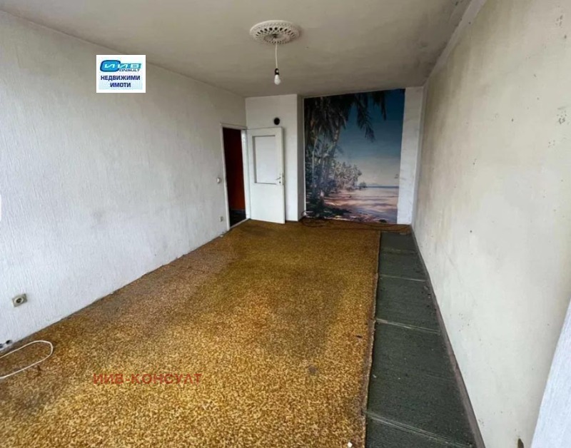 Продава 3-СТАЕН, гр. Велико Търново, Колю Фичето, снимка 3 - Апартаменти - 53086452